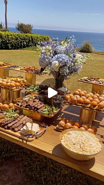 Flex Food & Catering Marbella 🌊

#luxurydining #marbella #wedding #birthday #modern #exclusiveevents #wedddingreception